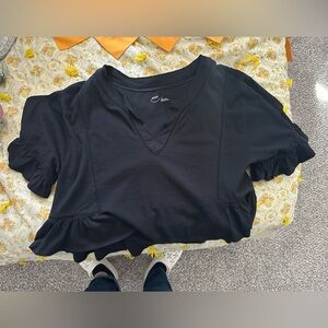 Aerie Black Ruffle Sleeve Top